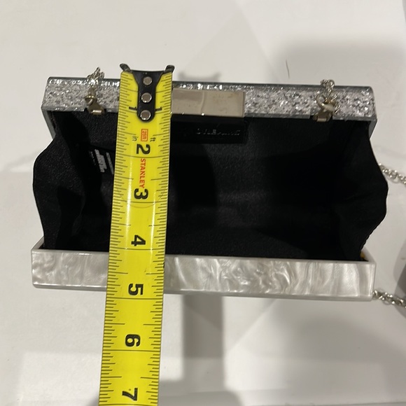 Bridal Acrylic Clutch with Chain Option - Roomy - NWOT * - Picture 16 of 16